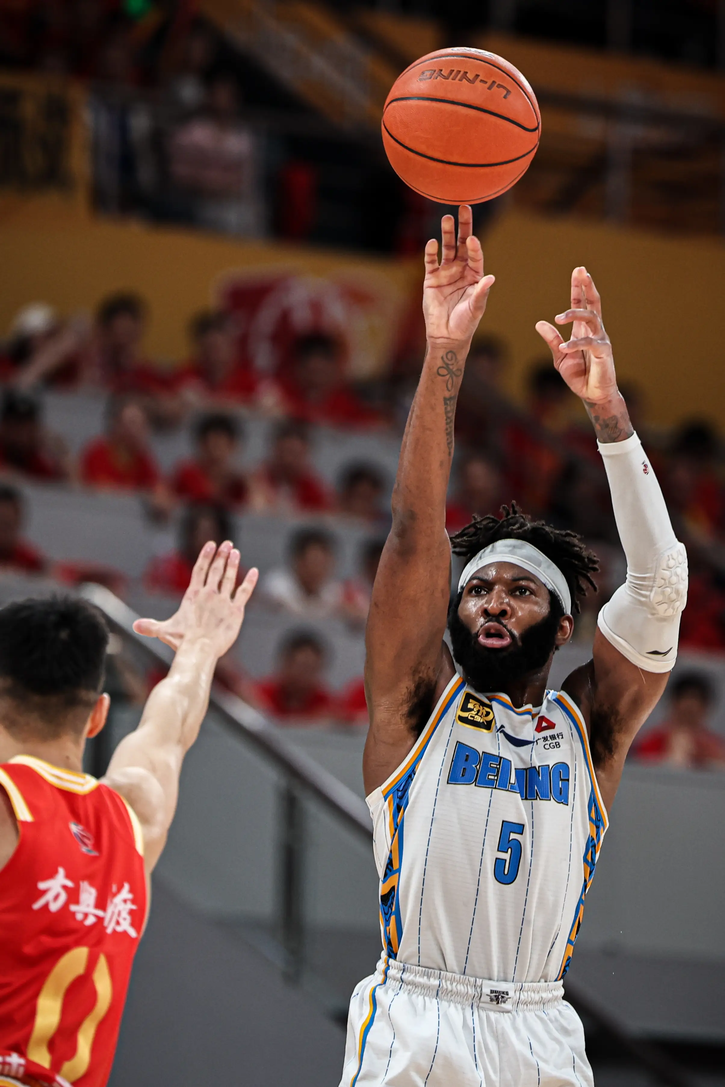 里程碑夜！广厦男篮强势反弹，CBA常规赛国际比赛日刷纪录，质疑声仍在，数据趋势出现新变化的简单介绍