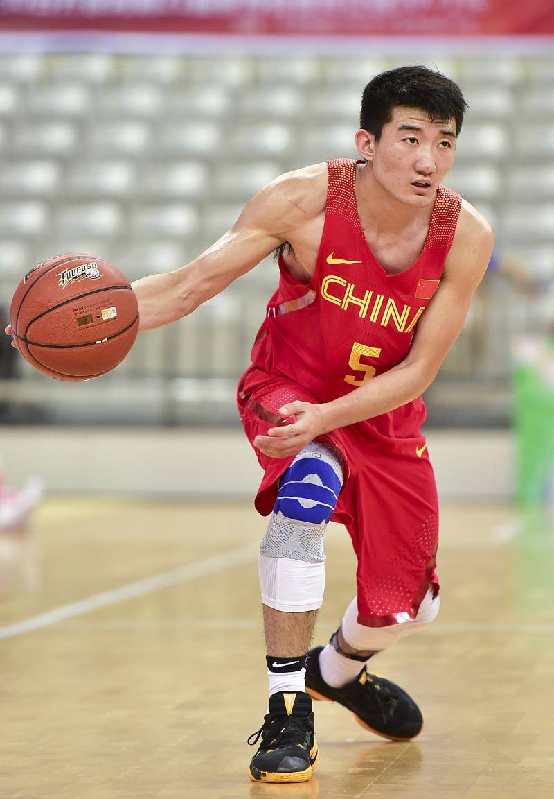 转会期广厦男篮调整名单——欧篮联节点到来,质疑声仍在,球队文化再被提及的简单介绍 转会期广厦男篮调整名单——欧篮联节点到来,质疑声仍在,球队文化再被提及的简单介绍